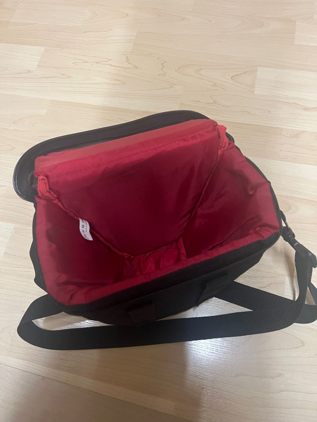 Canon Fotocamera: Canon EOS R8 Body – Usato da Kirchenthurnen venduto da Meatpie 8