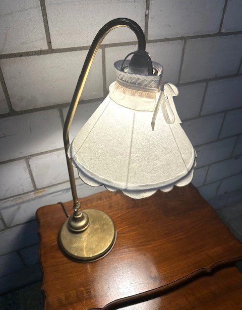 Lampade: toLLe aLte TisChLamPe – Usato da Winkel venduto da zeho
