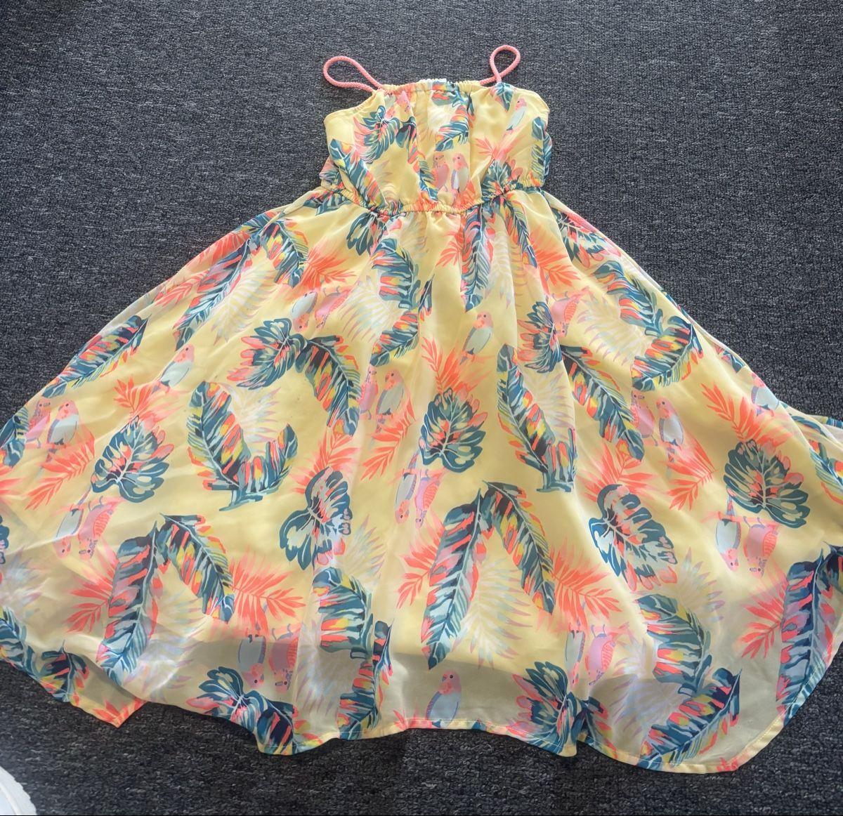 Vestiti & Gonne: Kleid Gr 116 – Usato da Dietikon venduto da Shopping100