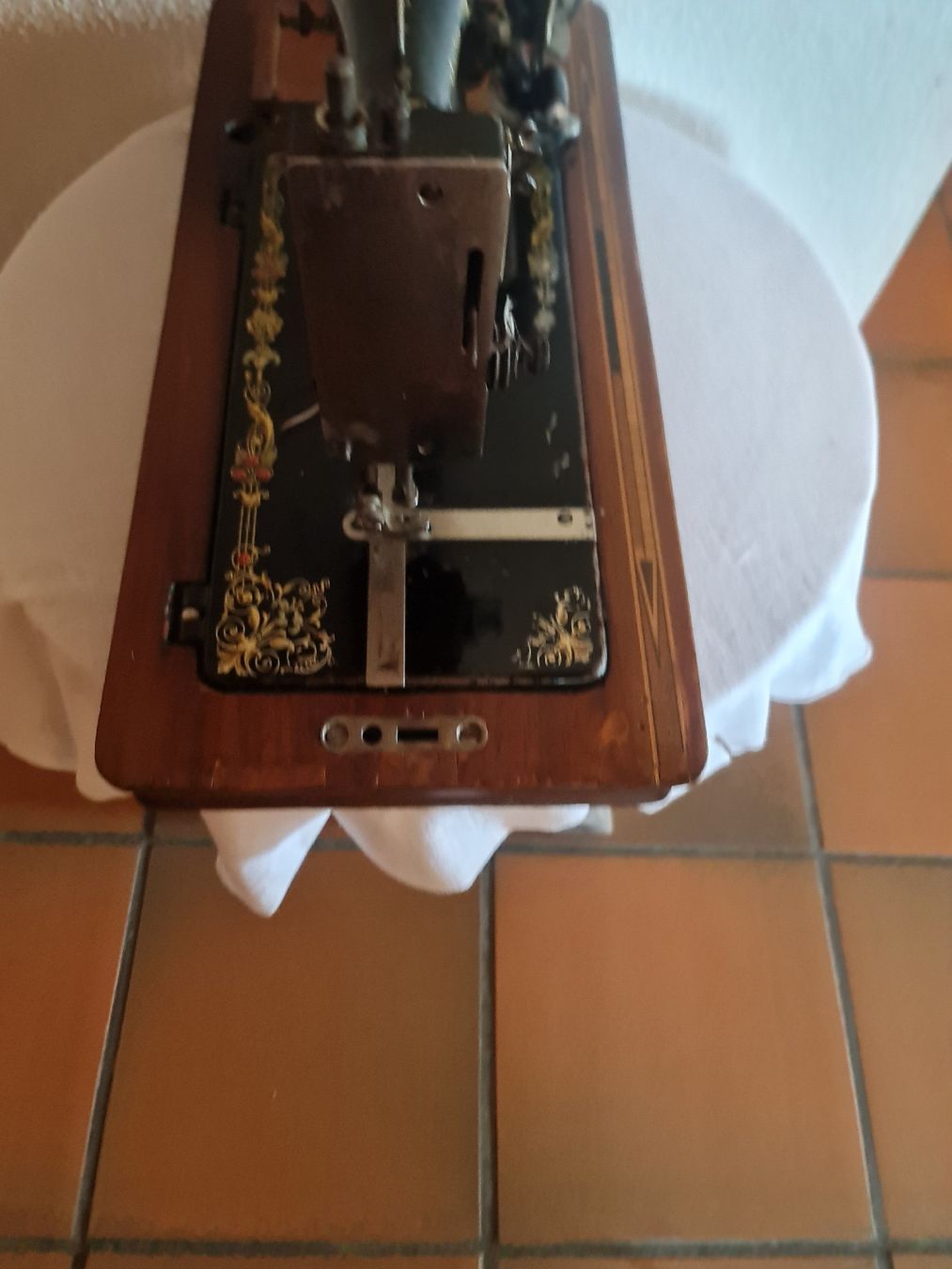 Macchine da cucire: Antik Nähemaschine Wertheim – Usato da triengen venduto da fad_g29d 6