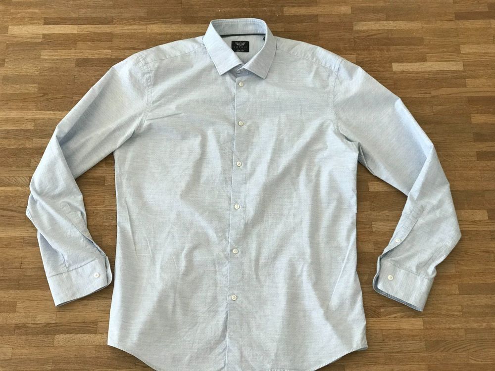 ESPRIT Herren Hemd Aus 100% Baumwolle – Langarm, Haifischkragen, Klassischer Schnitt, Maschinenwäsche