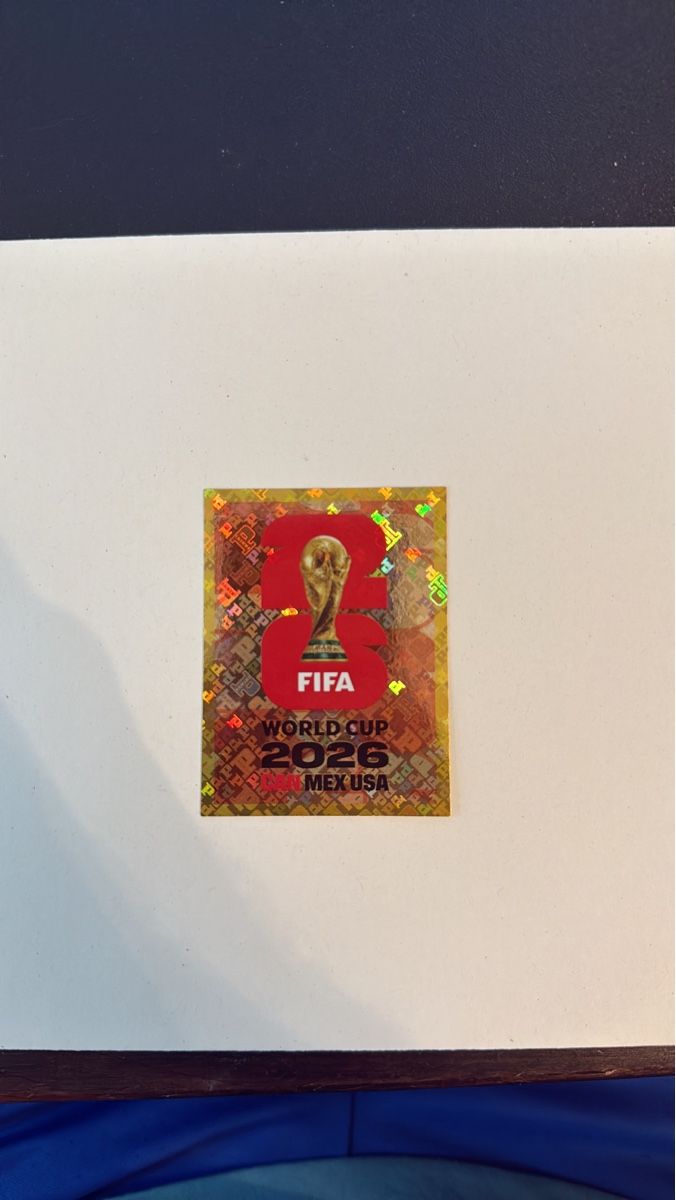 Panini Cartes à collectionner: FWC 6 - Panini WM 26 - Pokal – Neuf (Voir description) à Zürich par Maeckes