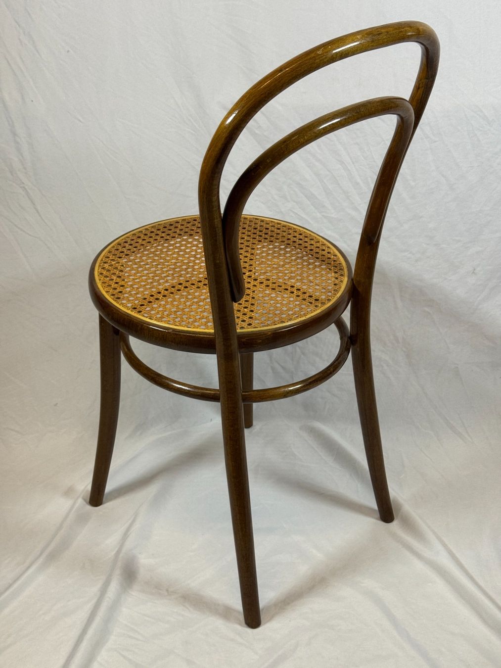 Stühle: Ancienne chaise en bois et cannage – Gebraucht aus Tramelan von lolopat 3