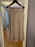 Beige Kleid mit Spitze M