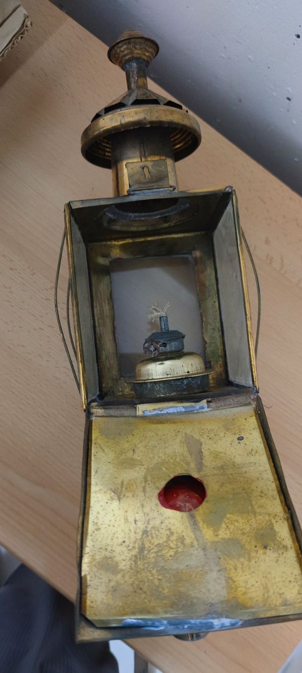 Lampade: Antike Kutschenlampe aus Messing – Usato da Stäfa venduto da Rampensau 1