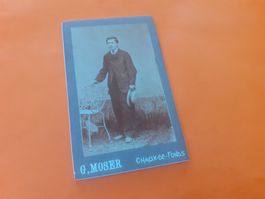 SCHWIIZER JUGEND DAZUMAL -JEUNE HOMME -CANOTIER -CHAUX-de.F.