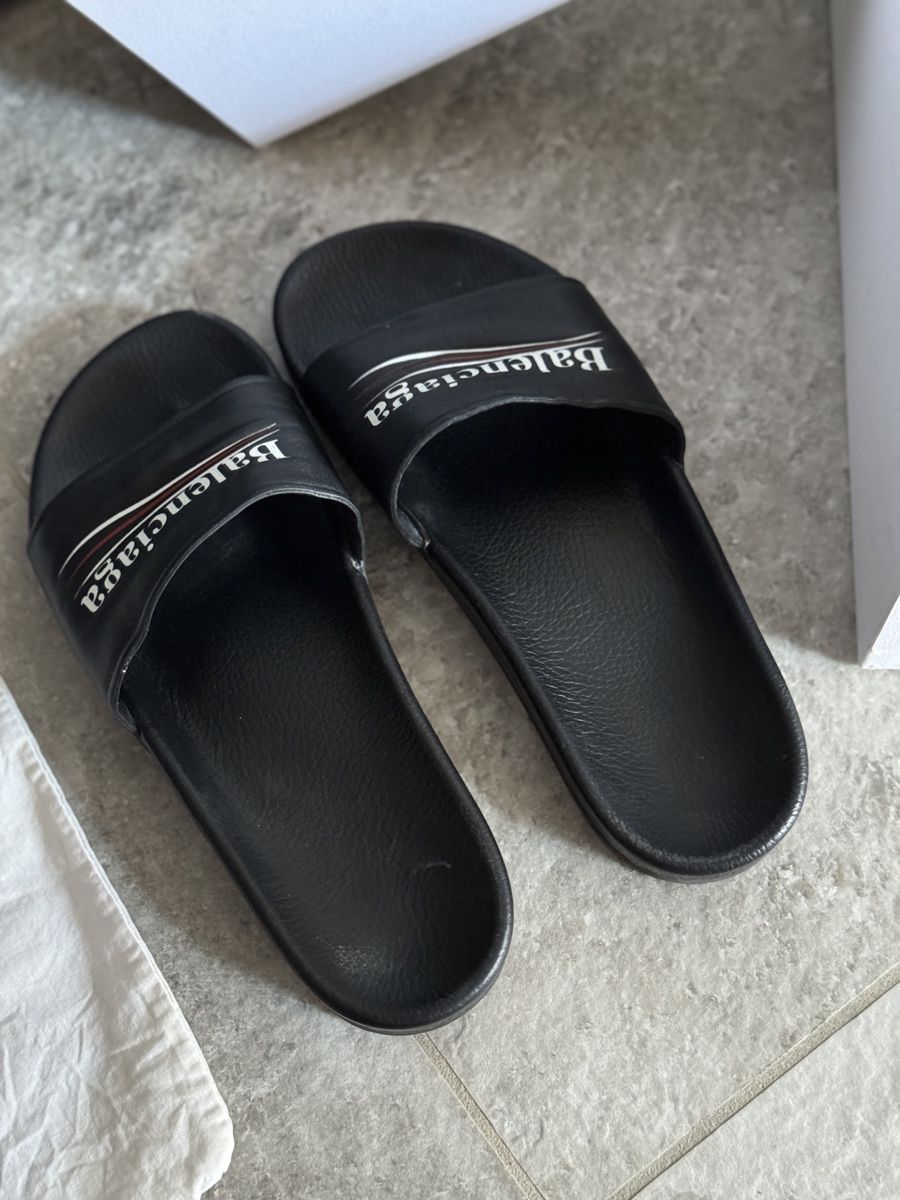 Balenciaga Scarpe da uomo: Balenciaga Leder slide – Usato da Aristau venduto da Evelinik 2