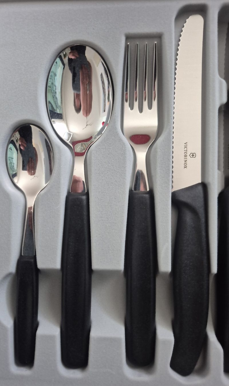 Victorinox Bestecksets: Besteck Set Victorinox – Neu und originalverpackt aus Winznau von Diabetes 3