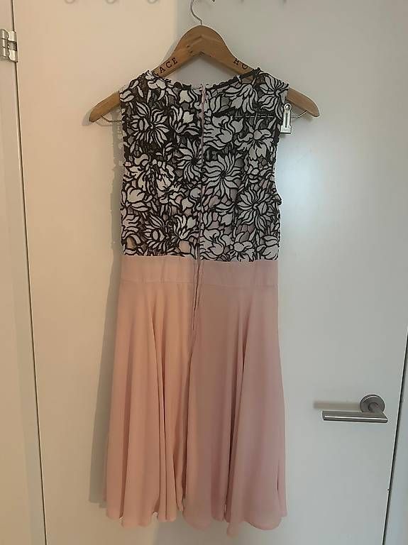 Vestiti: Kleid - S – Usato da Wauwil venduto da est_r5td 1