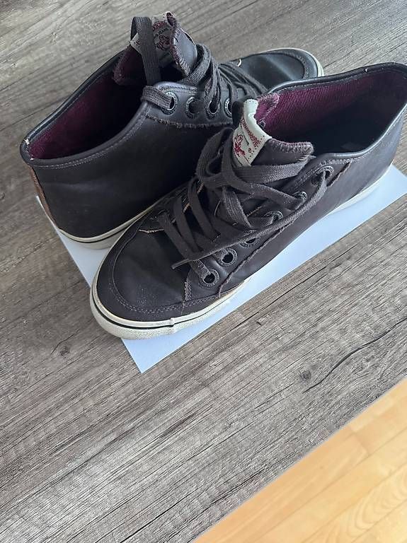 Herrenschuhe: Sneaker "True Religion" Grösse 43 , braun – Gebraucht aus ehrendingen von schmidzky