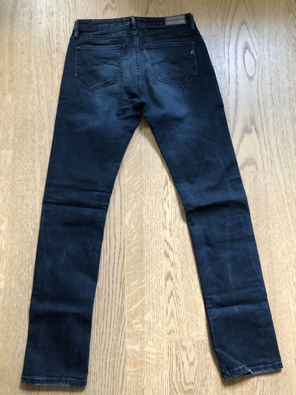 Replay Jeans: Replay Jeans Dunkelblau – Usato da Bonstetten venduto da Audreystyle 4