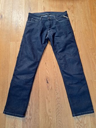 Vanucci Jeans Herren Grösse 32/32 dunkelblau mit Protektoren