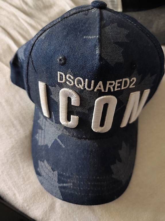 Sonstige Kleidung & Accessoires: Dsquared2 Cap Neu – Gebraucht aus Frenkendorf von bor_b9cl 1