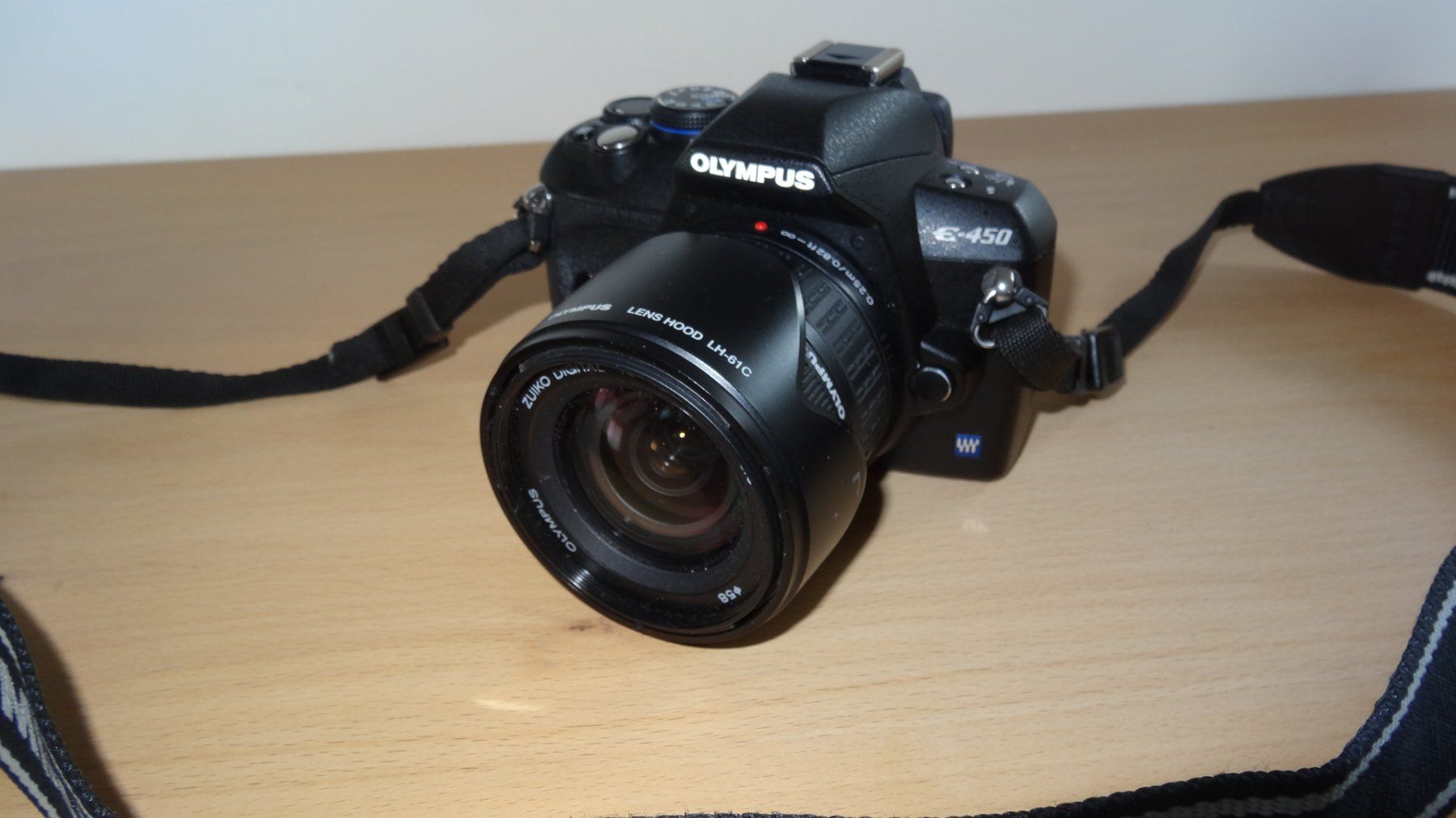Olympus Fotocamera: Olympus E-450, Zuiko – Usato da Feldis / Veulden venduto da giudemvitg