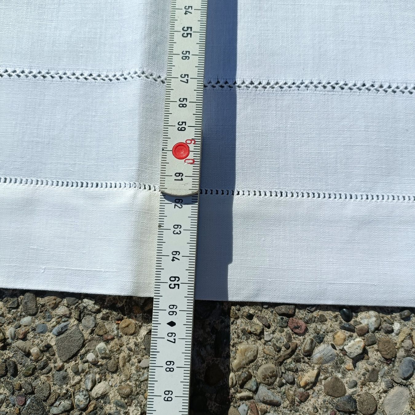 Sonstige Tischwäsche: Weisses Tisch Deckchen gebraucht – Gebraucht aus Sitterdorf von imsis 1