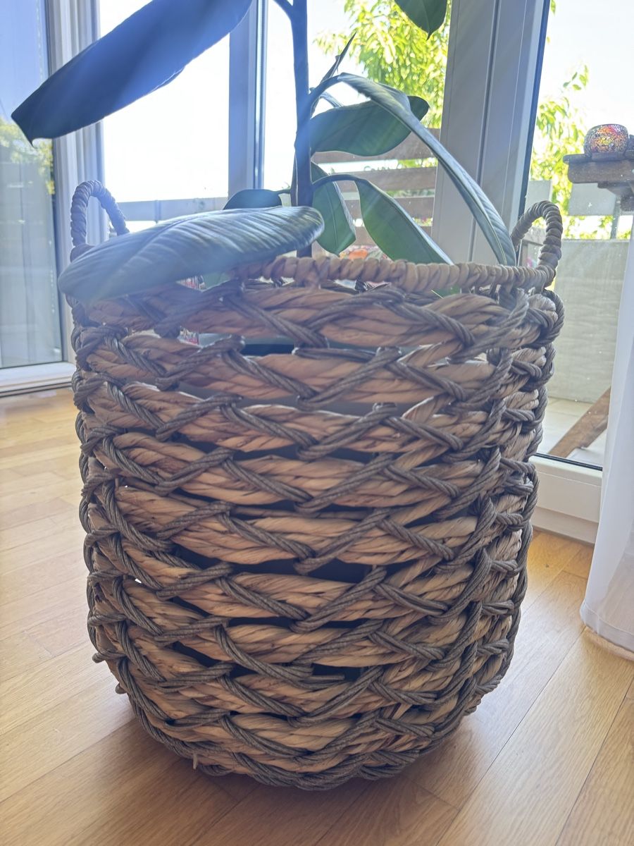 Altro per la casa: Geflochtene Korb H 42, B 39cm 30 Fr. – Nuovo (secondo la descrizione) da Zürich venduto da Ekaterinek 5
