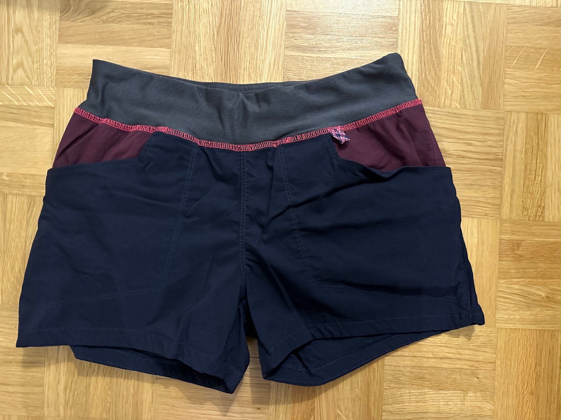 Decathlon Pantaloni: Mädchen Wander Shorts Gr. 164 NEU – Nuovo (secondo la descrizione) da Winterthur venduto da nelead
