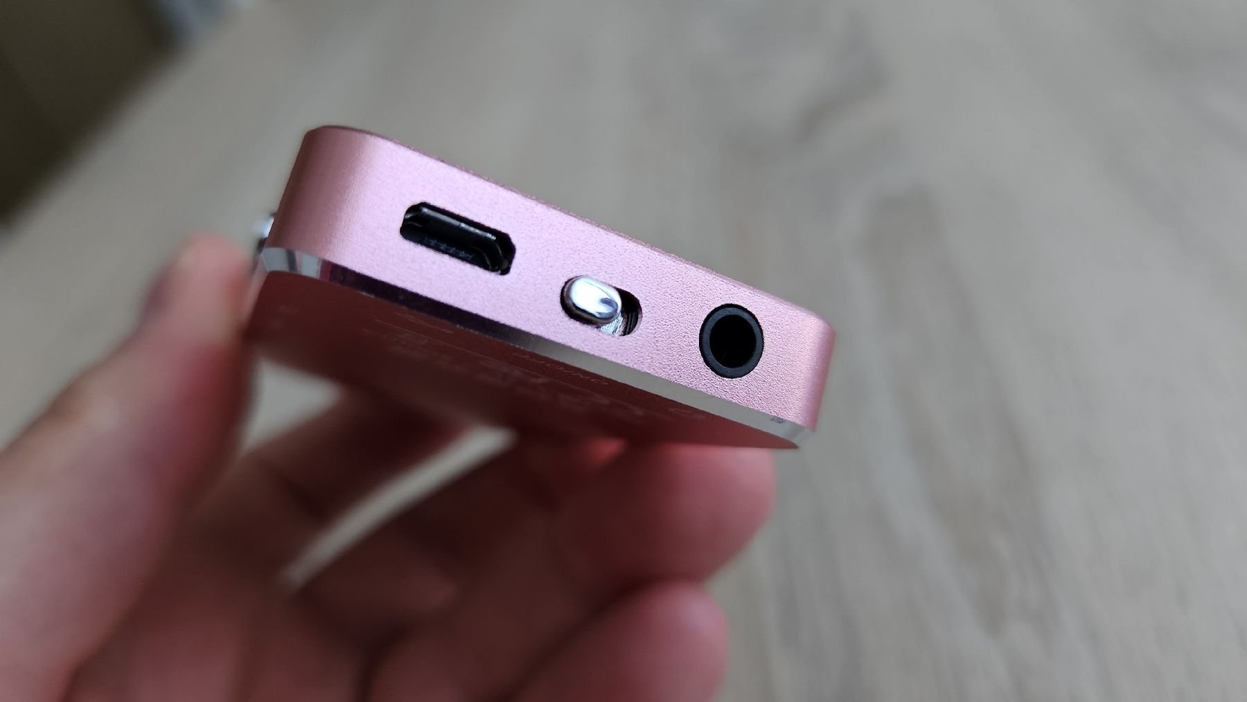 Sistemi audio & multimediali: MP3-Player – Usato da Jona venduto da vik_j6r6 8