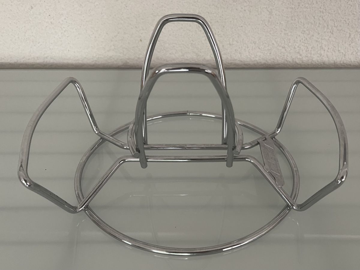 Weber Griglie: Geflügelhalter, Weber – Usato da Spreitenbach venduto da R_1691