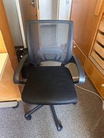 Chaise de bureau ergonomique noire  40 CHF