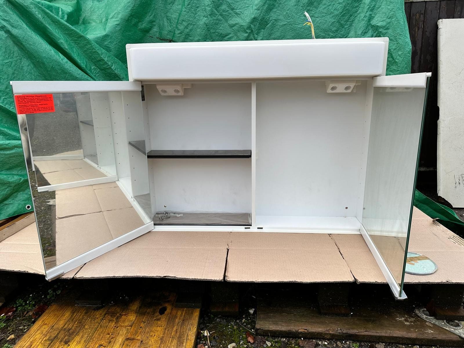 Schneider Armadietti a specchio: Spiegelschrank Schneider – Usato da Spreitenbach venduto da Space_X 4