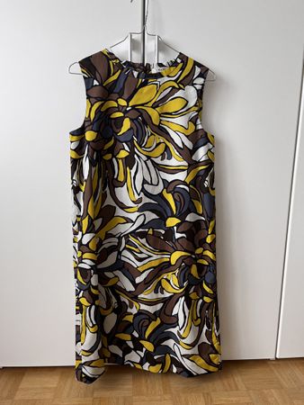 'S MaxMara sommerliches Blumenkleid Gr. 38/40