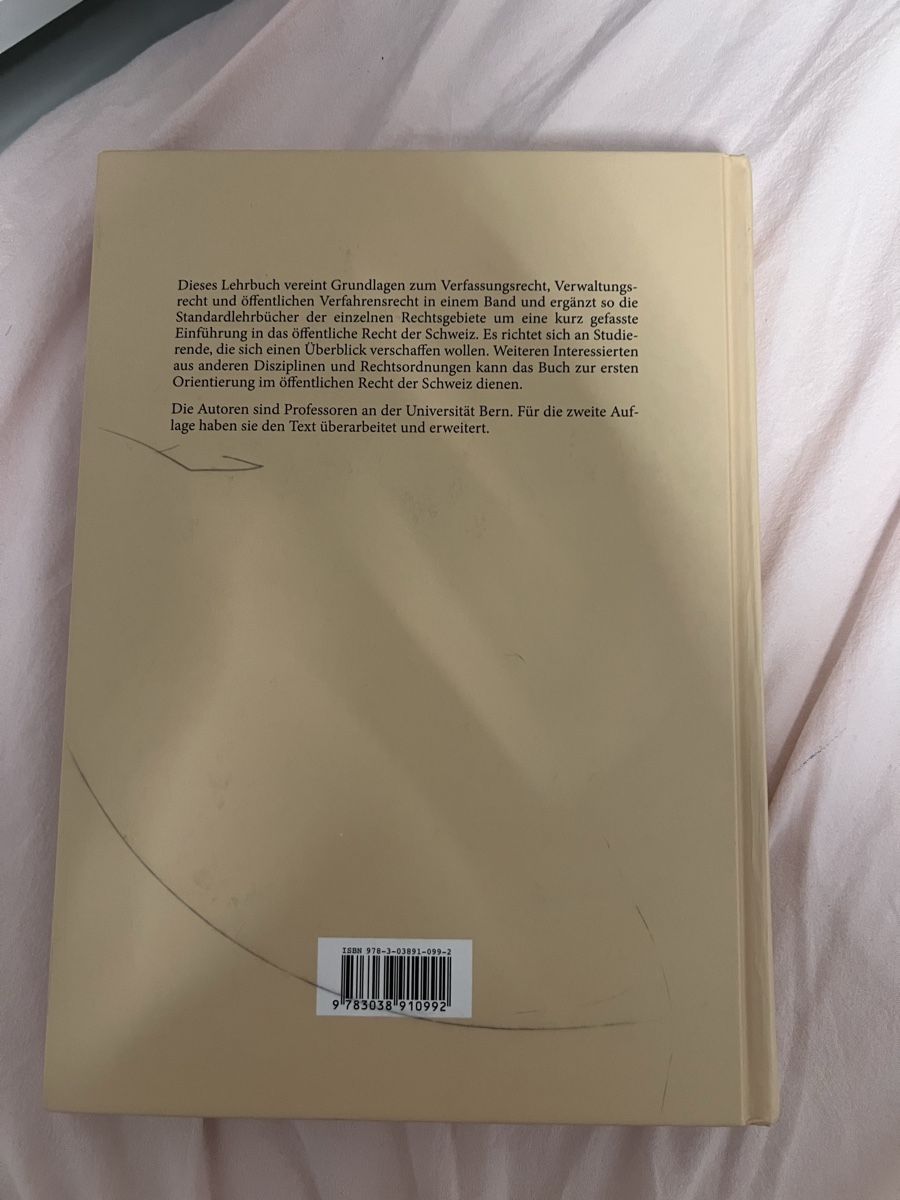 Libri: Öffentliches Recht 2. Auflage – Usato da Alchenflüh venduto da panmae8 4