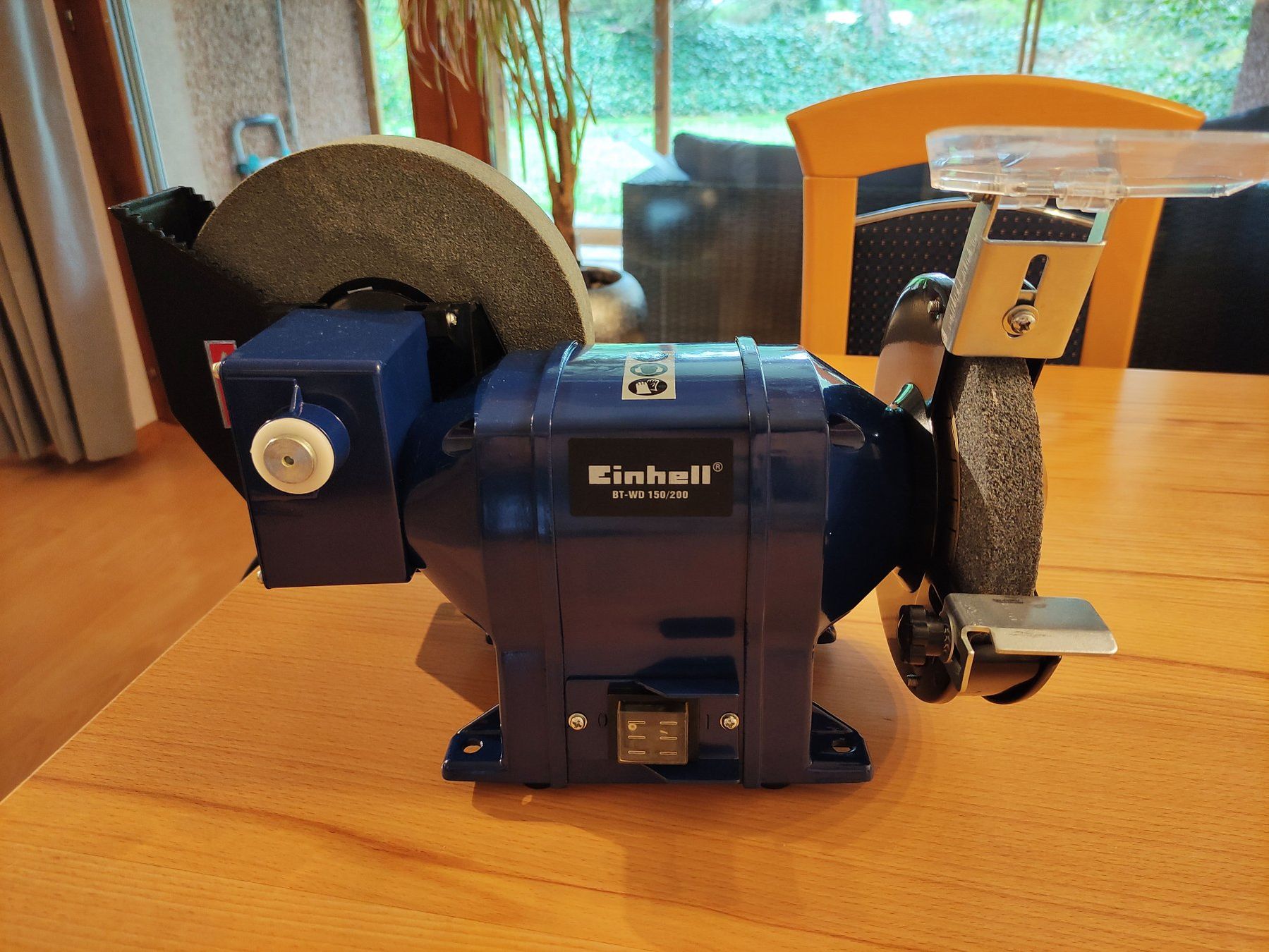Einhell Aiguiseuses & polisseuses: Nass-/Trockenschleider Einhell BT-WD 150/200 – D'occasion à Wil SG par anhe87 3