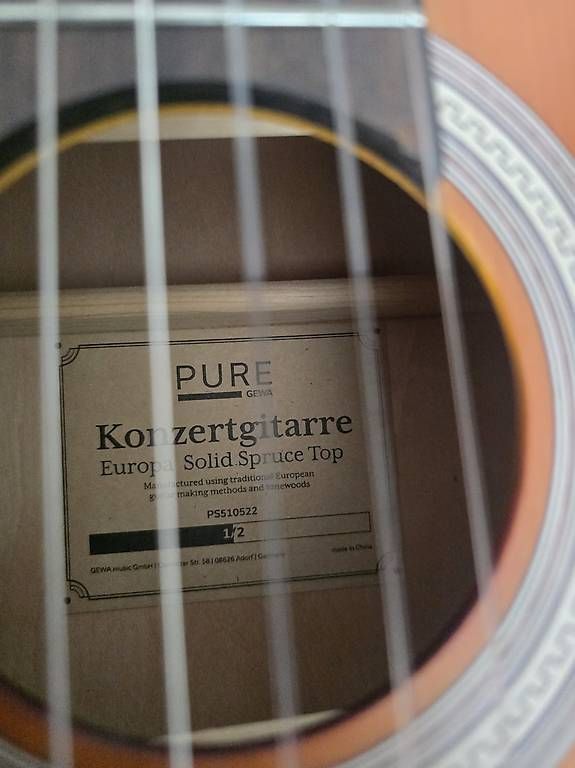 Musikinstrumente: Chitarra classica 1/2 – Gebraucht aus Tegna von reg_yny5