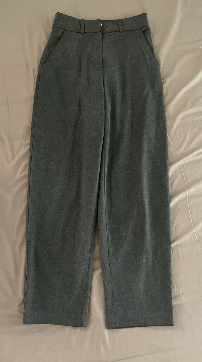 H&M Hosen: H&M Anzugshose grau – Gebraucht aus Luzern von janine_l