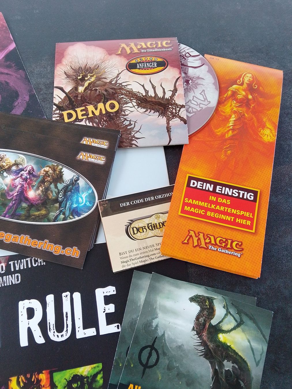 Magic The Gathering Carte collezionabili: Magic the Gathering Werbe-Artikel, Demo CD, Länder usw. – Usato da Wohlen AG venduto da salamanderspielwaren 2