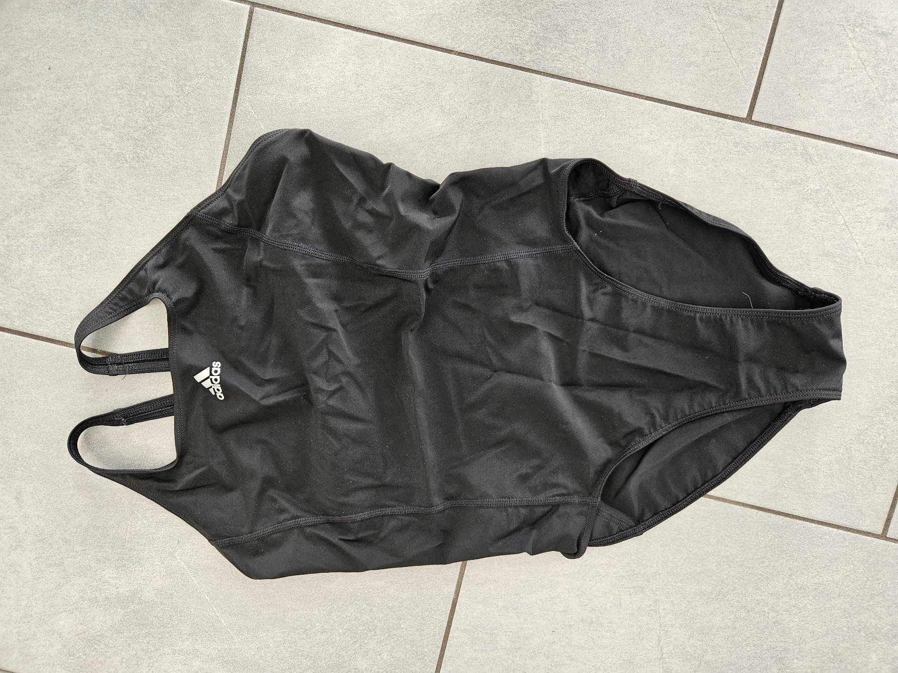 Costumi da bagno & Bikini: Adidas Badeanzug Grösse 36 – Usato da Frauenfeld venduto da Heren_67