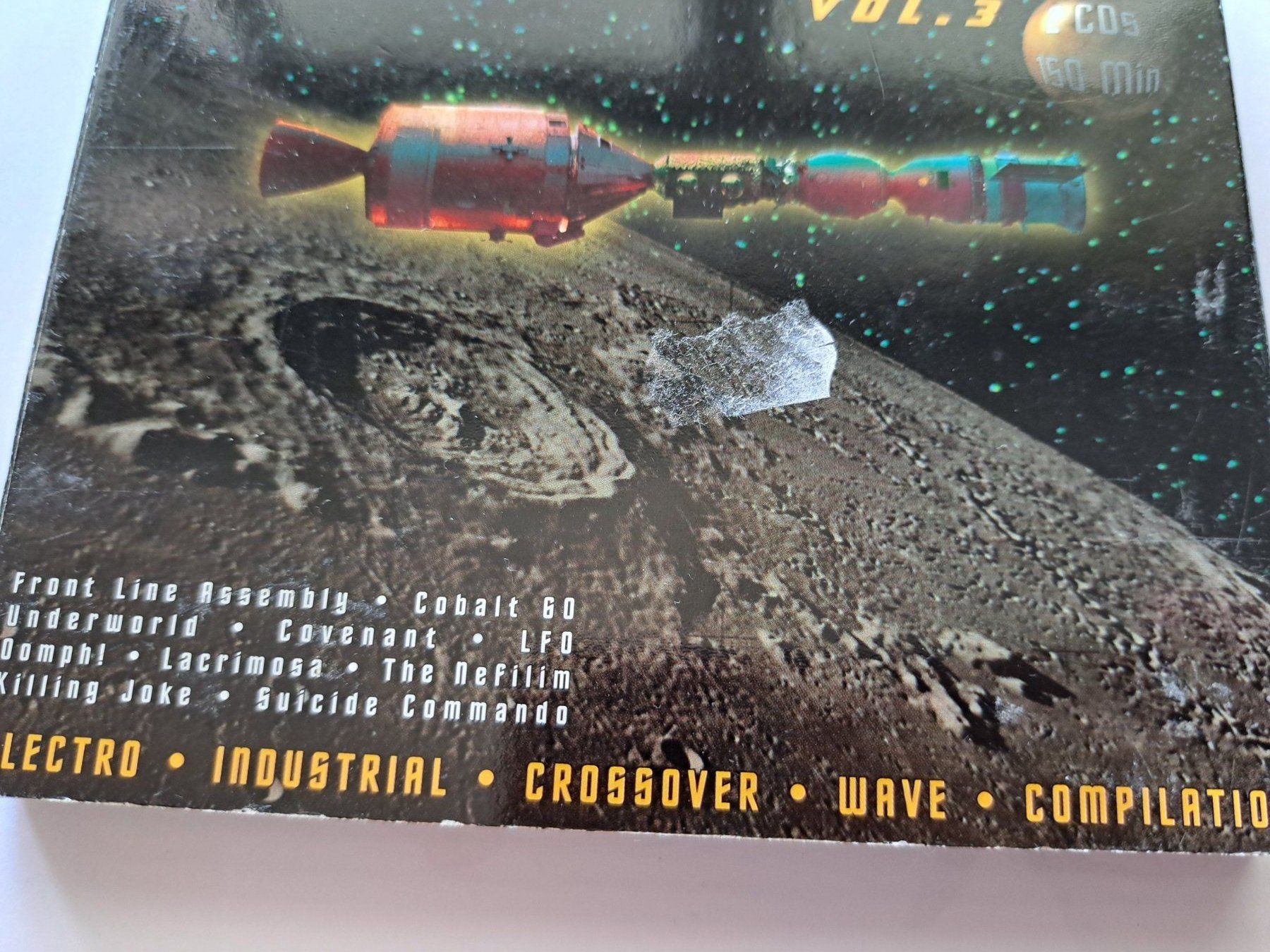 CD: Cd Moonraker volume 3 ( Electro Industrial Crossover compil) – Usato da Pully venduto da bro_n52j 1