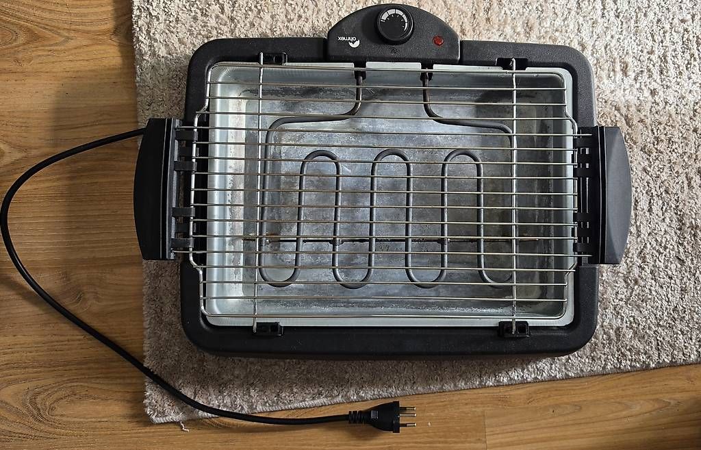 Grills: Tischgrill – Gebraucht aus Gossau SG von elagozlum86