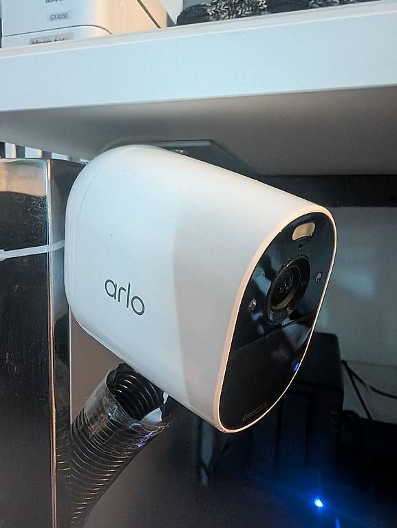 Videocamere: Kit Vidéosurveillance Arlo  Station + 2 Caméra (4K + HD) – Usato da Morges venduto da ake_785h 1