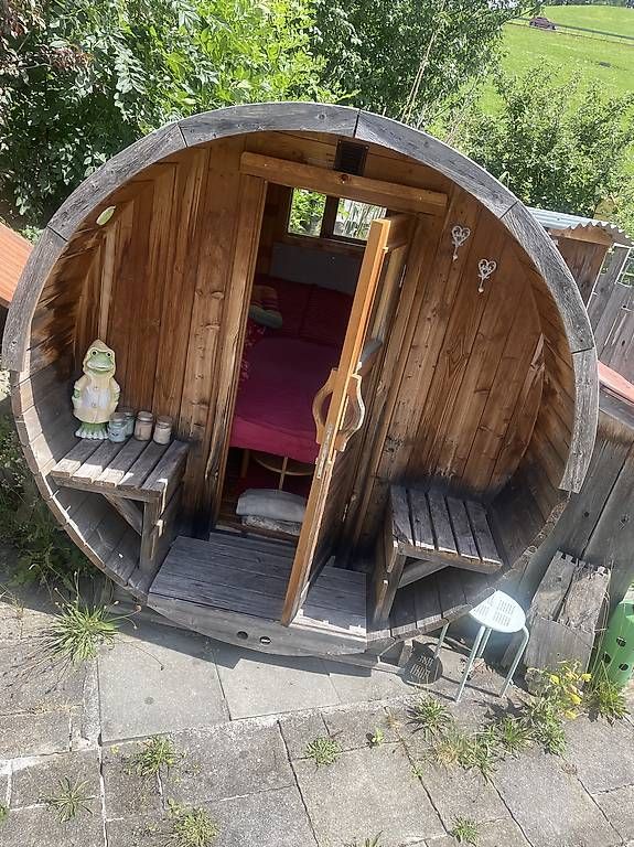 Sauna & Accessori: Schlaffass / Saunafass mit Harvia-Heizung – Usato da Berg SG venduto da phi_fzq9