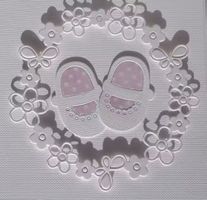 Stanzschablone Nr.1032, Baby-Schuhe und Blumenkreis