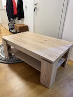 Wohnzimmertisch / Couchtisch Holzoptik  stabil & gepflegt