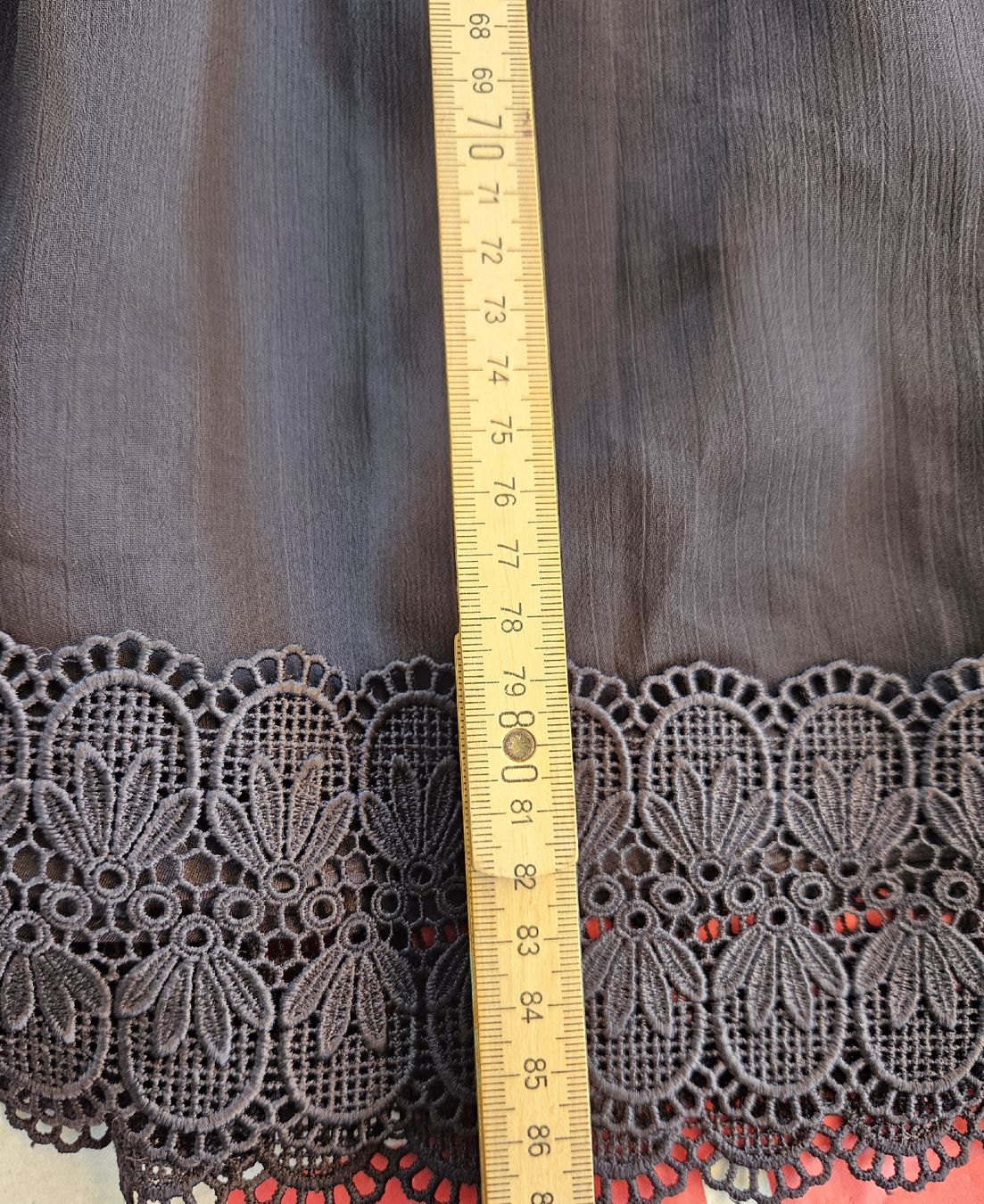 Ted Baker Vestiti: Elegantes schwarzes Spitzenkleid – Nuovo (secondo la descrizione) da Hochdorf venduto da Berry005 6
