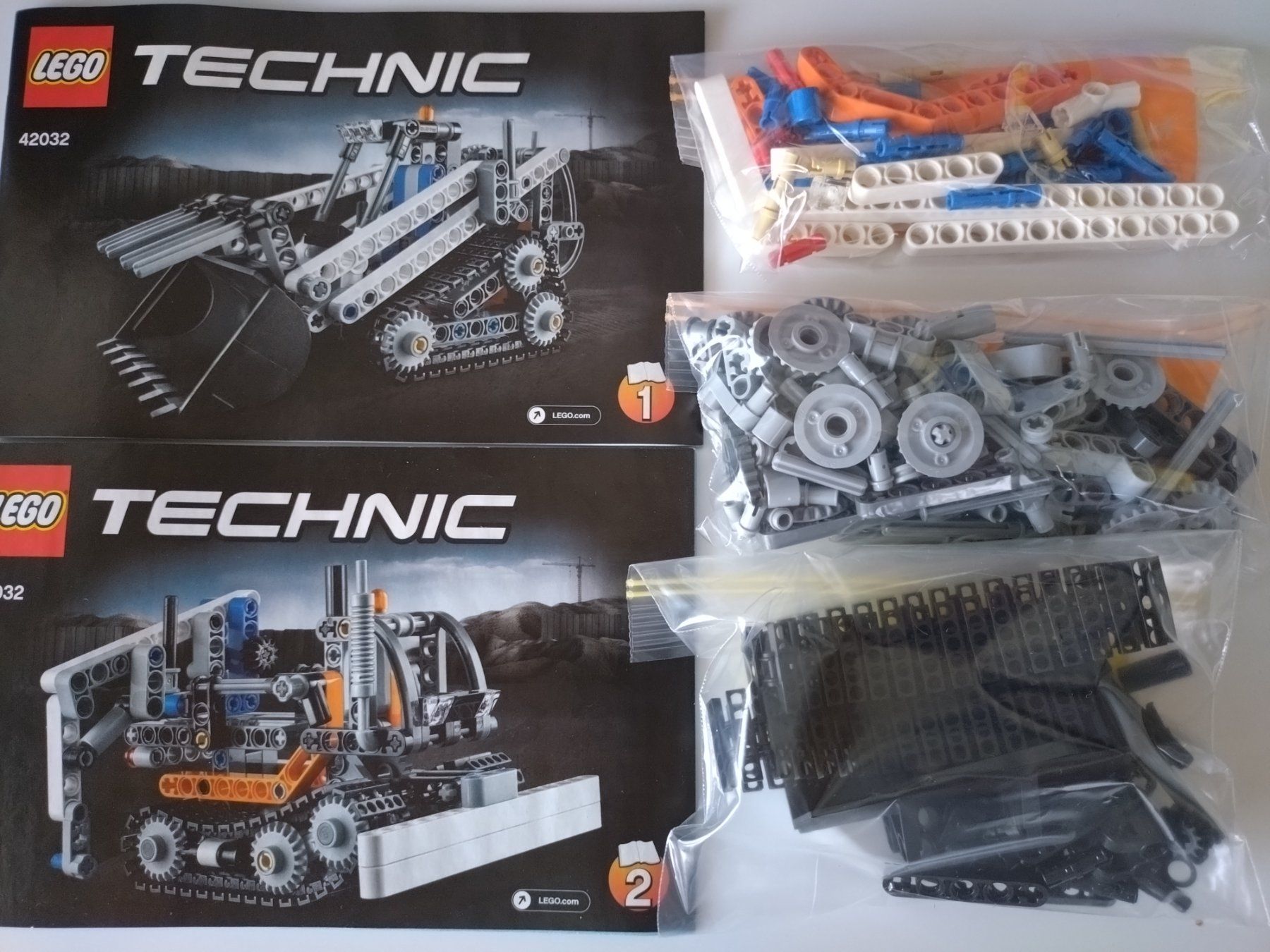 Technics Kit di costruzioni: Lego Technic 42032 Kompac-Raupenlader – Usato da Vordemwald venduto da ald_z79j