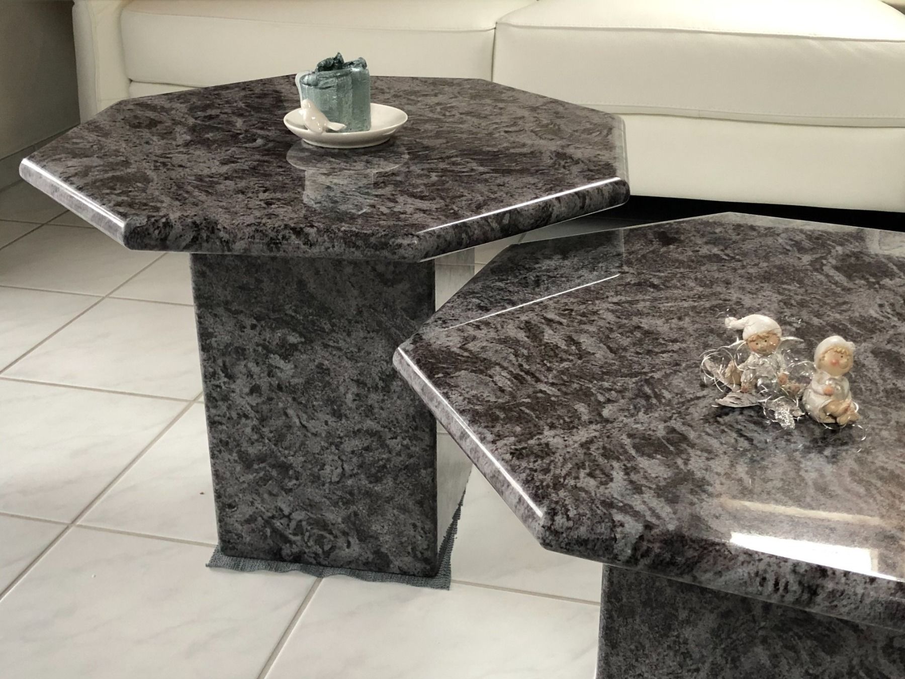 Tavoli: Salontisch 8-eckig, Granit, 2-teilig – Usato da Windlach venduto da anbur14