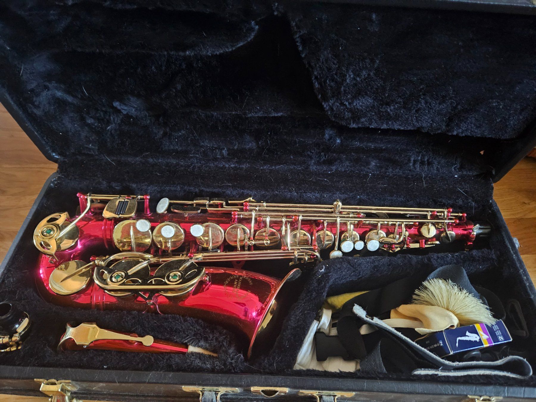 Strumenti musicali: Tenor Saxophon Mannhart Amweg – Usato da Winterthur venduto da rahelmedeaL 1