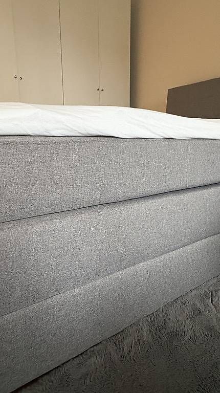 Lits: Boxspringbett – D'occasion à Basel par oh_123 1