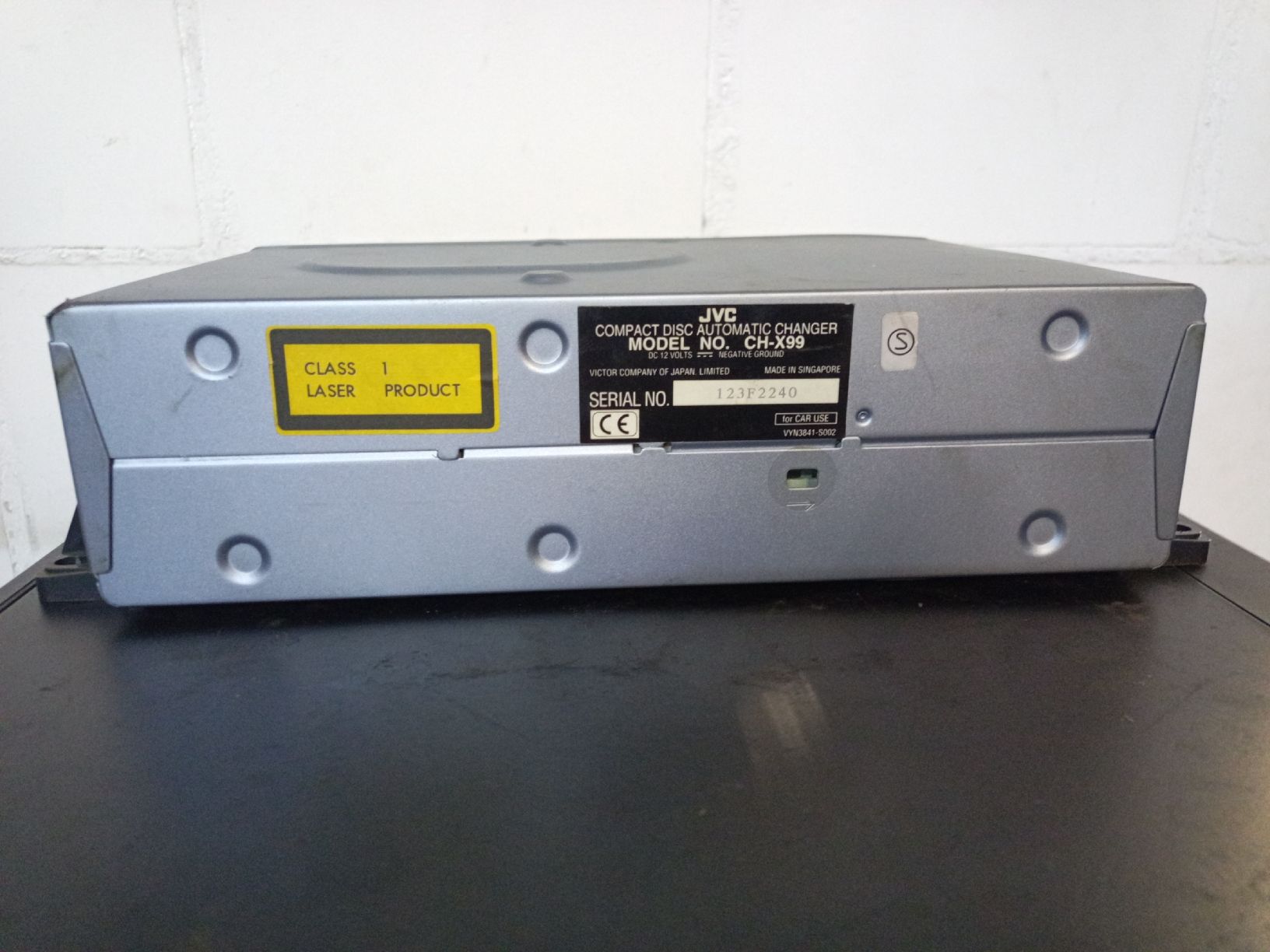 JVC Radio: JVC CH-X99 Compact Disc Automatic Changer – Difettoso da Laupen ZH venduto da SportcarsLaupen 2