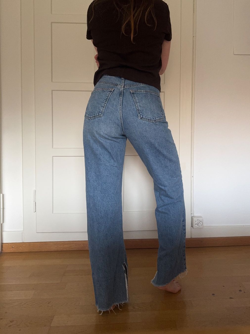 Zara Jeans: Zara Jeans Straight Leg 90s Gr. 40 – Gebraucht aus Zürich von nberyll 1