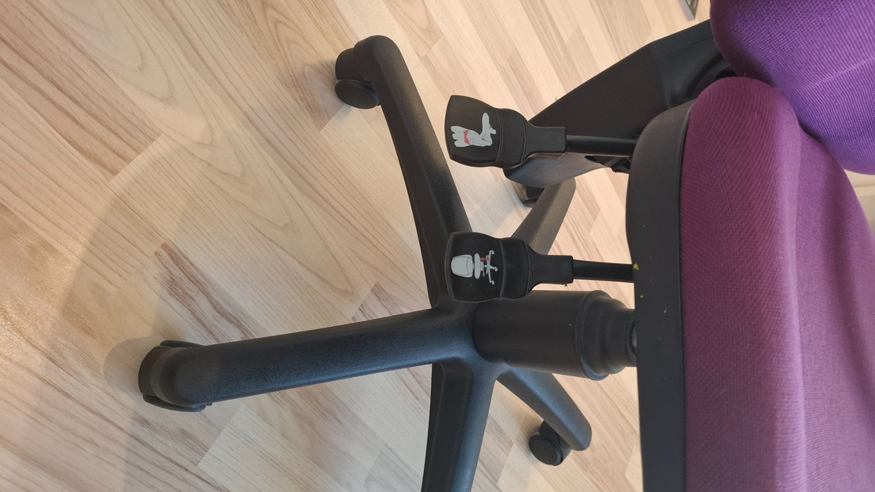 Livique Stühle: Bürostuhl – Gebraucht aus Schöftland von Bikefarmer 2