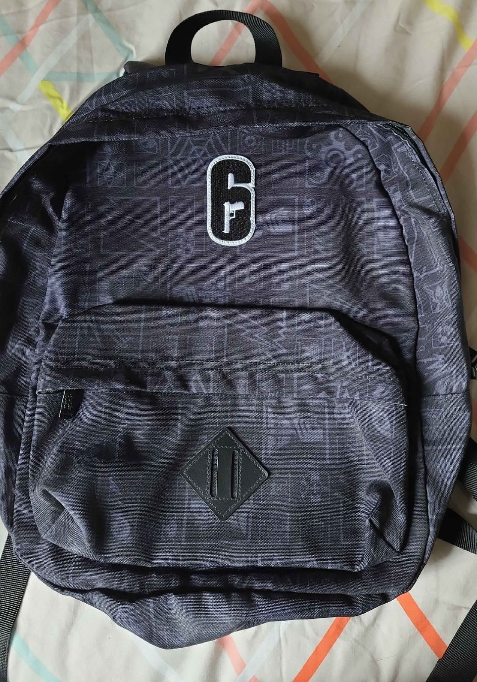 Zaini: Sac à dos Rainbow Six Siege – Nuovo (secondo la descrizione) da Morges venduto da ric_sh6k