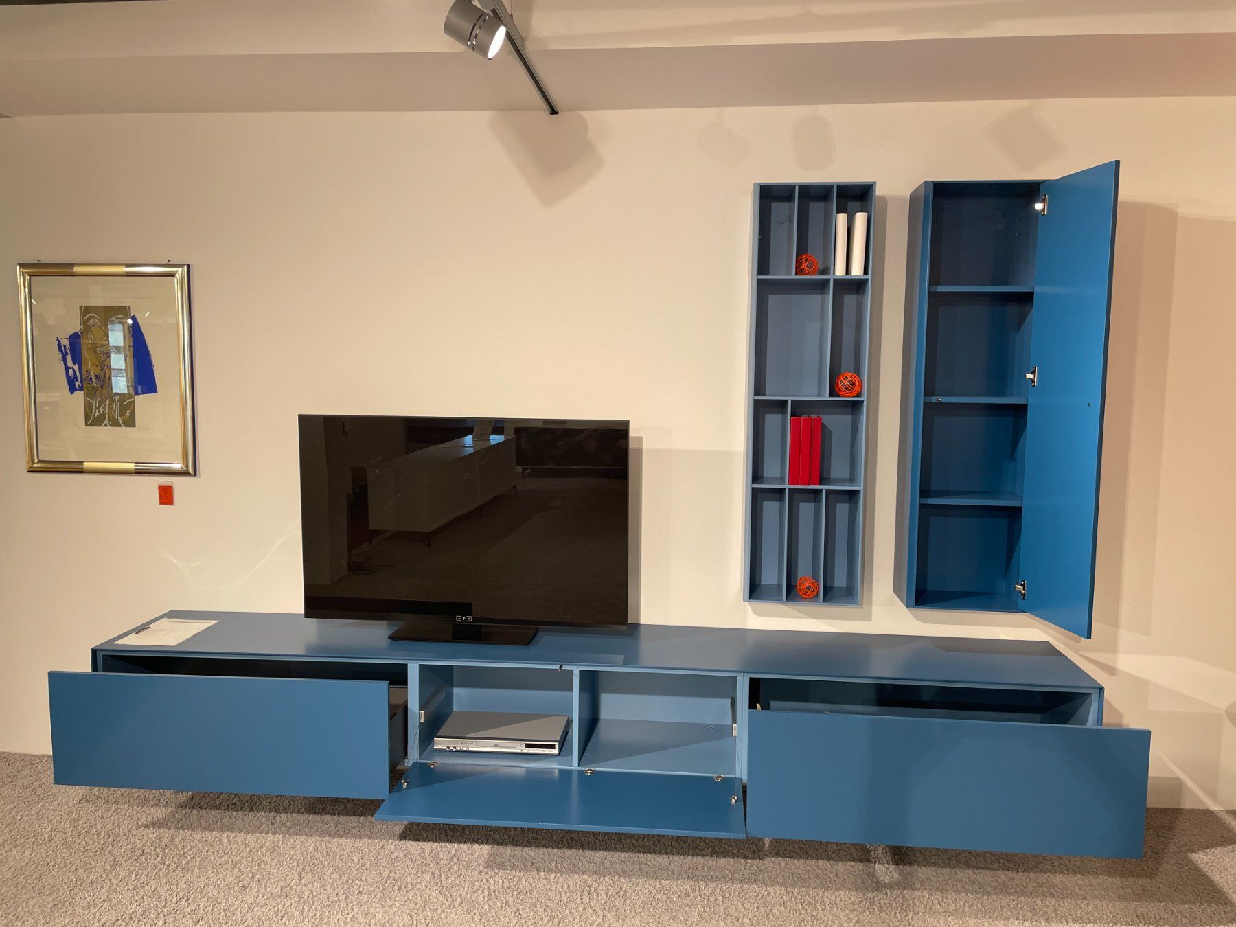 Cassettiere: Piure Nex Sideboard und Hängeelemente – Nuovo (secondo la descrizione) da Visp venduto da mobelsiz 1