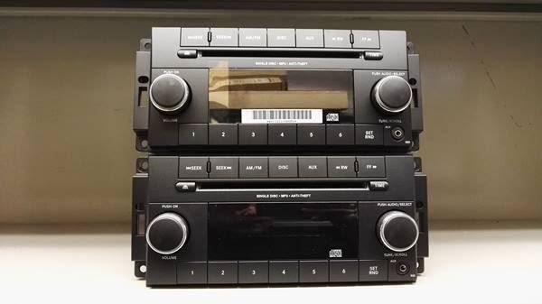 Autoradio: Autoradio RES US-Version Dodge, Jeep – Usato da Bergdietikon venduto da Calonder_Parts_GmbH 5