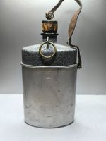Feldflasche Emaille 1929 mit Kaduceus-Stempel